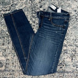 Abercrombie Gently Used Skinny Jean